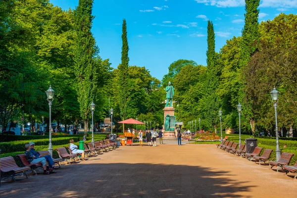 핀란드 2022 핀란드 베르크의 여신상 핀란드 에스파냐 공원의 거리에서 — 스톡 사진