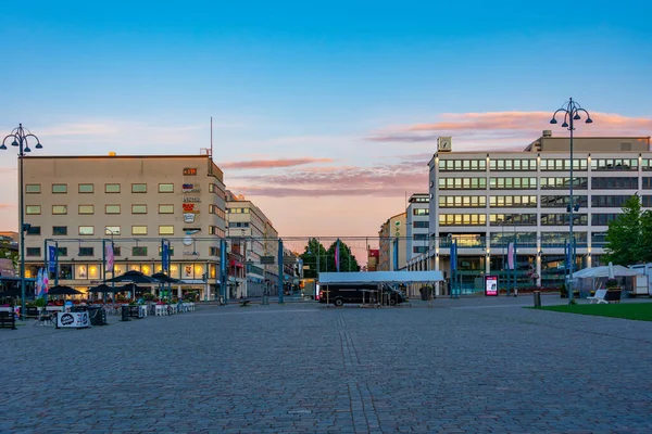 stock image Vaasa, Finland, July 23, 2022: Sunset view of Kauppatori square in Finnish town Vaasa.