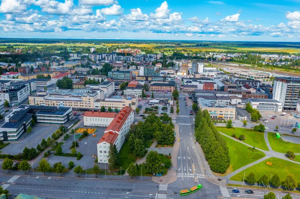 Seinajoki, Finlandiya, 24 Temmuz 2022: Finlandiya 'nın Seinajoki kentinin havadan görünüşü .