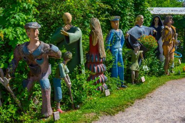 Koitsanlahti, Finlandiya, 26 Temmuz 2022: Finlandiya 'daki Parikkala Heykel Parkı.