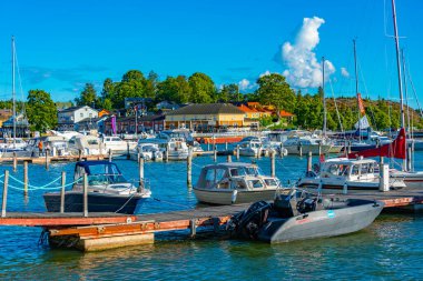 Naantali, Finlandiya, 29 Temmuz 2022: Finlandiya 'daki Naantali marinasına bakış.