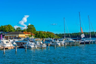 Naantali, Finlandiya, 29 Temmuz 2022: Finlandiya 'daki Naantali marinasına bakış.