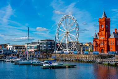 Cardiff, Galler, 17 Eylül 2022: Galler 'in başkenti Cardiff' te Denizkızı Quay.