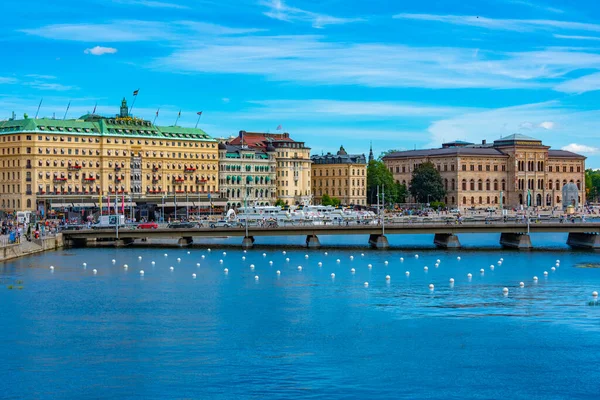 Estocolmo Suecia Agosto 2022 Paseo Marítimo Estocolmo Con Hermosas Casas — Foto de Stock
