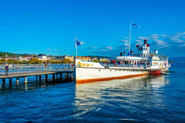 stock image Zuerich, Switzerland, September 21, 2022: A classical steamboat in Zuerich, Switzerland.