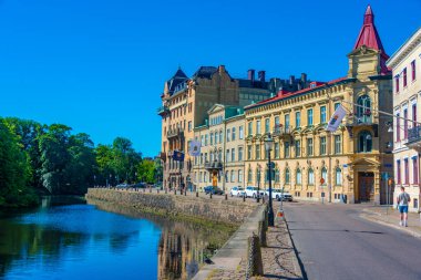 Goteborg, İsveç, 10 Temmuz 2022: Orta Goteborg, İsveç 'te bir kanal görüntüsü.