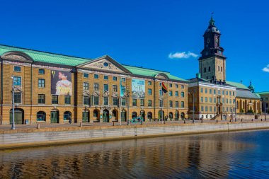 Goteborg, İsveç, 10 Temmuz 2022: Goteborg Şehir Müzesi ve Christinae Kilisesi, İsveç.
