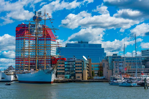 2022年7月10日 瑞典哥德堡 Lilla Bommen Building Barken Viking Ship Swedish City — 图库照片