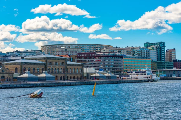 2022年7月10日スウェーデン ゴテボルグ スウェーデン ゴテボルグ港のウォーターフロント Image — ストック写真