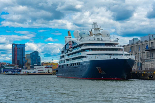 stock image Goteborg, Sweden, July 10, 2022: Ferries mooring in Swedish city Goteborg.IMAGE