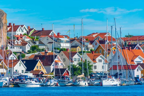 Fjallbacka Szwecja Lipca 2022 Widok Wybrzeże Szwedzkiej Wioski Fjallbacka Image — Zdjęcie stockowe