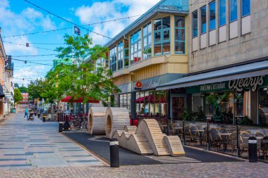 Vaxjo, İsveç, 16 Temmuz 2022: Vaxjo, İsveç 'te ticari cadde...