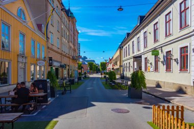 Jonkoping, İsveç, 16 Temmuz 2022: Jonkoping, İsveç 'te ticari cadde...