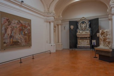 Napoli, İtalya, 19 Mayıs 2022: Certosa 'nın iç dekorasyonu ve Napoli, İtalya' daki San Martino Müzesi.
