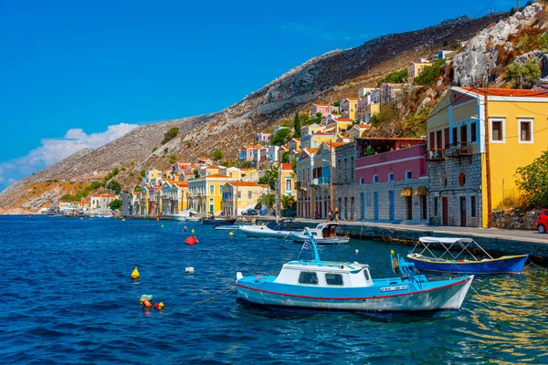 Symi Yunanistan Ağustos 2022 Yunan Adası Symi Deniz Kenarında Gezinti — Stok fotoğraf