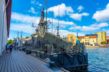 Karlskrona, İsveç, 14 Temmuz 2022: İsveç 'in Karlskrona limanında tarihi savaş gemisi.