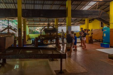 Koggala, Sri Lanka, 21 Ocak 2022: Handunugoda çay evindeki bir çay fabrikasında, Sri Lanka.