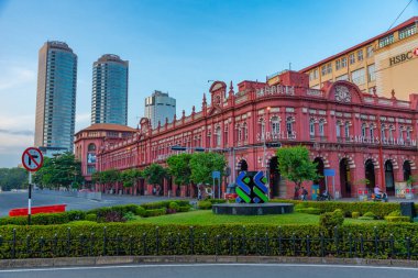 Colombo, Sri Lanka, 19 Ocak 2022: Sri Lanka 'nın eski Colombo kentinde bulunan Cargills (Seylan) Koloni Binası.