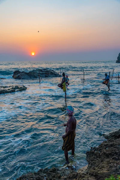 Koggala Sri Lanka Janeiro 2022 Vista Pôr Sol Dos Pescadores — Fotografia de Stock