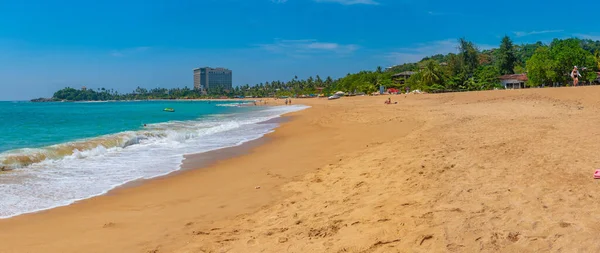 stock image Unawatuna, Sri Lanka, January 21, 2022: Unawatuna beach at Sri Lanka