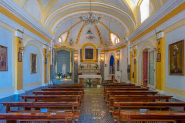 Nocelle, İtalya, 21 Mayıs 2022: Nocelle, İtalya 'da Chiesa di Santa Croce' un İçişleri.