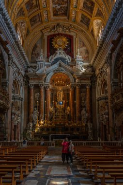 Napoli, İtalya, 19 Mayıs 2022: Napoli, İtalya 'daki Santa Chiara Manastırı.