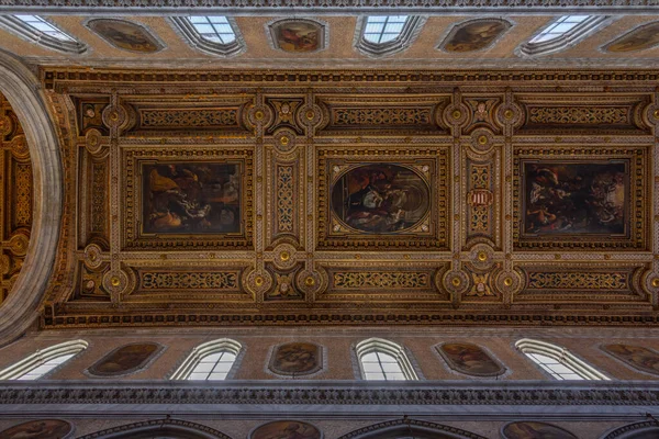 Νάπολη Ιταλία Μαΐου 2022 Εσωτερικό Του Καθεδρικού Ναού Santa Maria — Φωτογραφία Αρχείου
