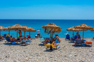 Palaiochora, Yunanistan, 21 Ağustos 2022: Yunan kenti Palaiochora 'daki Keratides plajı.