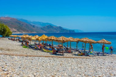Palaiochora, Yunanistan, 21 Ağustos 2022: Yunan kenti Palaiochora 'daki Keratides plajı.