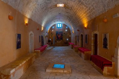 Moni Arkadiou, Yunanistan, 23 Ağustos 2022: Yunan adası Girit 'teki Moni Arkadiou manastırının içi.