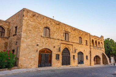 Rodos, Yunanistan, 28 Ağustos 2022: Rodos Belediye Sanat Galerisi.