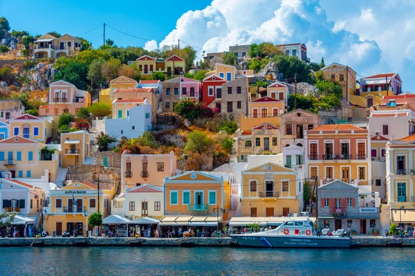 stock image Symi, Greece, August 26, 2022: Seaside promenade at Greek island Symi.