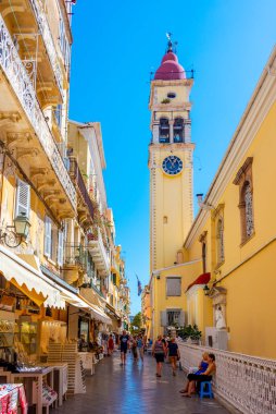 Kerkyra, Yunanistan, 11 Eylül 2022: Kerkyra, Korfu, Yunanistan 'daki Aziz Spyridon Kilisesi.