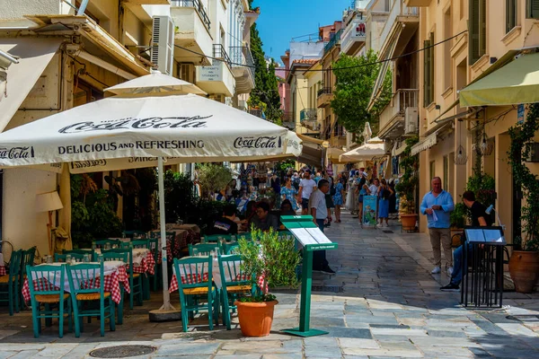 Athén Görögország 2022 Szeptember Kilátás Egy Szűk Bevásárló Utcára Plaka — Stock Fotó