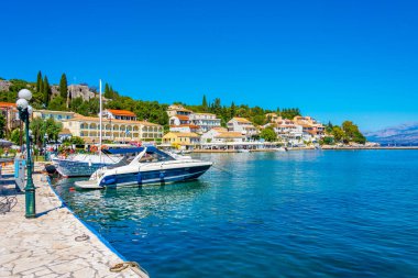 Kassiopi, Yunanistan, 13 Eylül 2022: Yunan Kassiopi, Korfu.