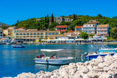 Kassiopi, Yunanistan, 13 Eylül 2022: Yunan Kassiopi, Korfu.