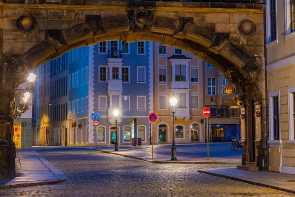 Dresden Alemanha Agosto 2022 Vista Nascer Sol Uma Rua Cidade — Fotografia de Stock