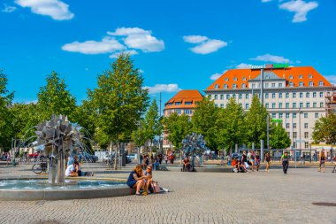 Leipzig, Almanya, 8 Ağustos 2022: Alman kenti Leipzig 'deki Richard Wagner Meydanı.