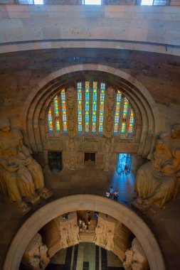 Leipzig, Almanya, 9 Ağustos 2022: Alman kenti Leipzig 'deki Uluslar Savaşı Anıtı' nın İçi.