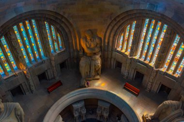 Leipzig, Almanya, 9 Ağustos 2022: Alman kenti Leipzig 'deki Uluslar Savaşı Anıtı' nın İçi.