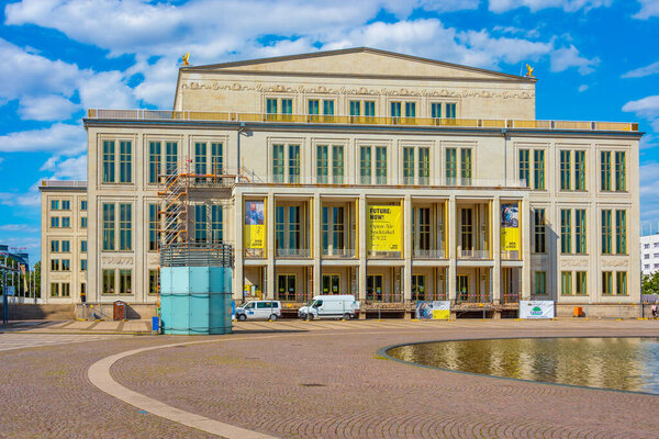 Лейпциг, Германия, 8 августа 2022 года: Вид на оперу Лейпцига, Германия.