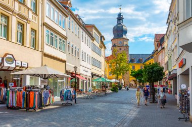 Coburg, Almanya, 10 Ağustos 2022: Eski Alman şehri Coburg 'un Spitaltor kapısı.
