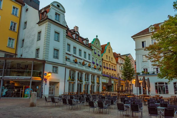 2022年8月13日ドイツ レーゲンスブルク旧市街の日の出を見る Regensburg — ストック写真