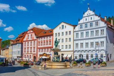 Eichstatt, Almanya, 14 Ağustos 2022: Willibaldsbrunnen, Alman kenti Eichstatt.