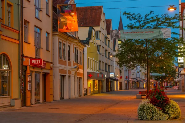 Ingolstadt Allemagne Août 2022 Vue Lever Soleil Sur Une Rue — Photo