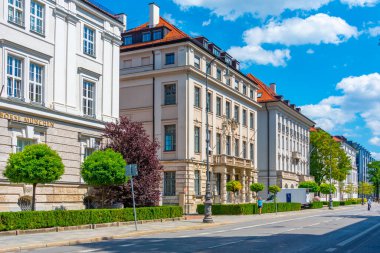 Münih, Almanya, 16 Ağustos 2022: Münih, Almanya 'da renkli cepheler..