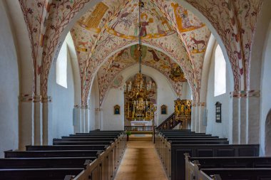 Elmelunde, Danimarka, 22 Haziran 2022: Danimarka 'daki Elmelunde Kilisesi.