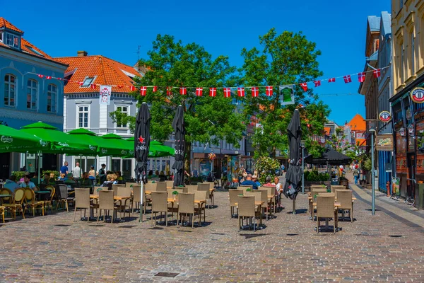 Sonderborg Dinamarca Junio 2022 Gente Está Paseando Por Centro Ciudad — Foto de Stock