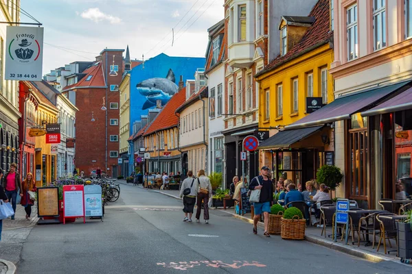 Aarhus Danimarca Giugno 2022 Veduta Tramonto Una Strada Nel Centro — Foto Stock