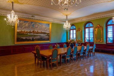 Riga, Letonya, 24 Haziran 2022: Letonya 'nın başkenti Riga, Letonya' daki siyah noktalar evinin içi..